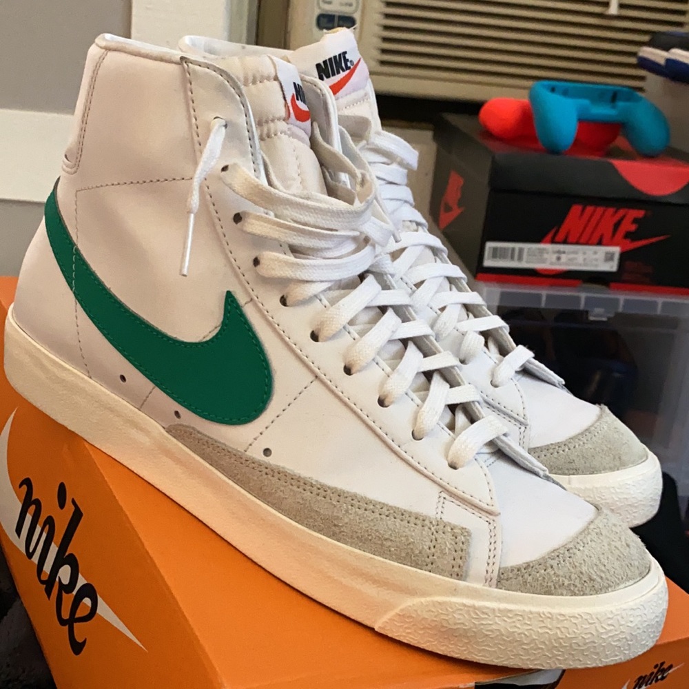 Hard to find, Lucid Green Nike Mid Blazers!